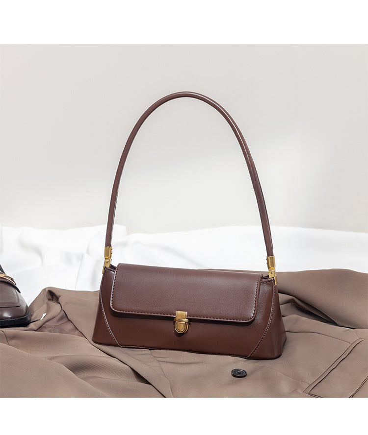 Black Elegant Vintage Baguette Shoulder Bag - Chic PU Leather Underarm Purse with Gold Clasp